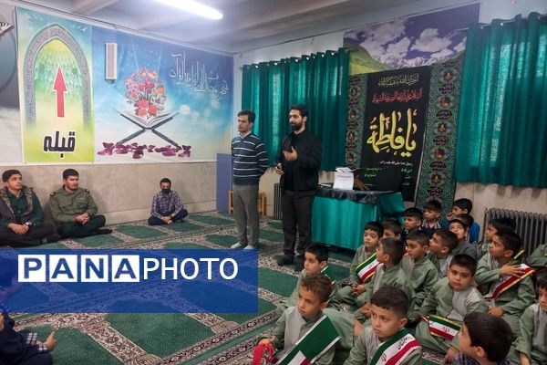 رئیس سازمان بسیج دانش‌آموزی شهرستان قدس مهمان دانش‌آموزان دبستان شهید رجایی 