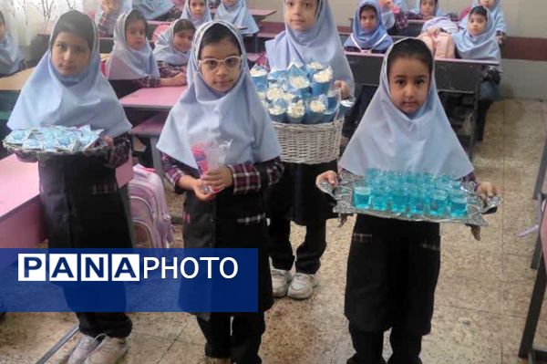 جشن آب در دبستان خورسندیان شیراز