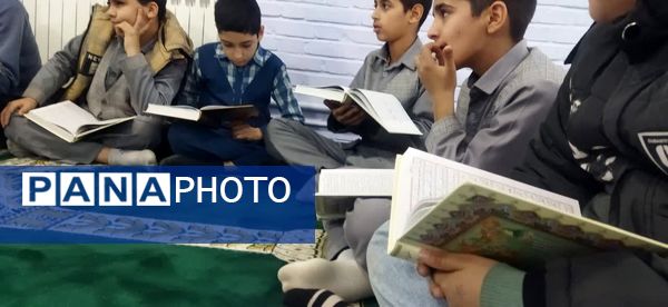 سومین جلسه گفتمان دینی در دبستان پسرانه فضیلت