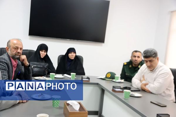 قدردانی ناحیه مقاومت سپاه سیدالشهدا (ع) شهرستان اسلامشهر از فرهنگیان این شهرستان