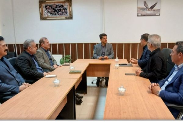 تمام ظرفیت‌های شهرستان را در راستای تقویت زیرساخت‌های آموزشی بسیج خواهیم کرد