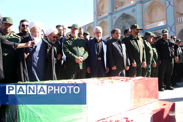 مراسم وداع با ۷ پیکر شهید گمنام هشت سال دفاع مقدس