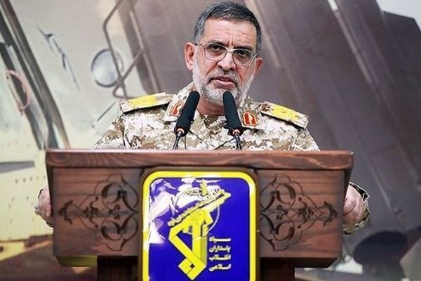 ۱۳ آبان روز تجلی اراده ملی و استقلال ایران است