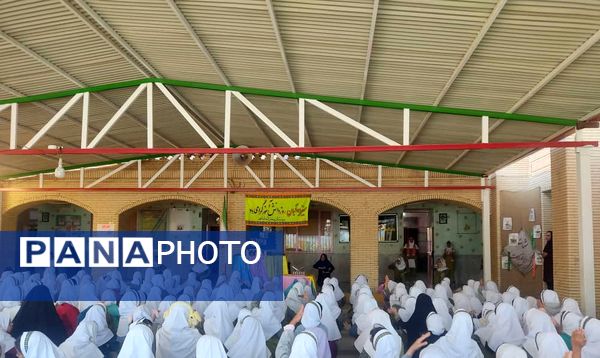 ۱۳ آبان یاد آور حماسه ملت ستمدیده ایران است