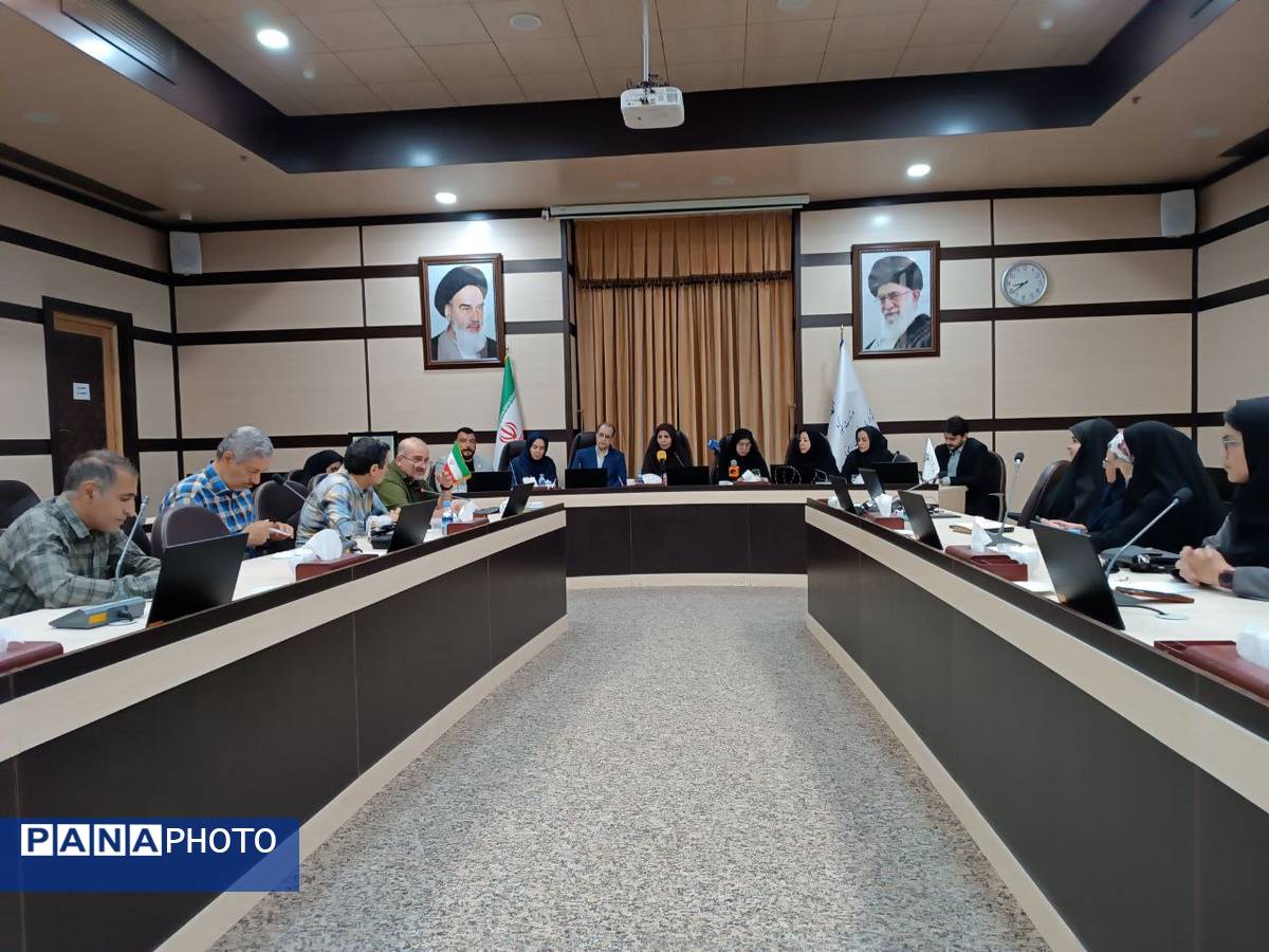پیشران‌های توسعه؛ همایش ملی بانوان کارآفرین در مشهد کلید خورد