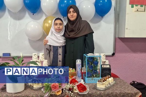 تجلی محبت و قدردانی از زحمات معلمان  در جشن سپاس معلم مدارس شهرستان ملارد 