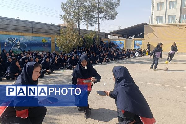 افتتاحیه المپیاد ورزشی درون مدرسه ای در دبیرستان مهر نیشابور