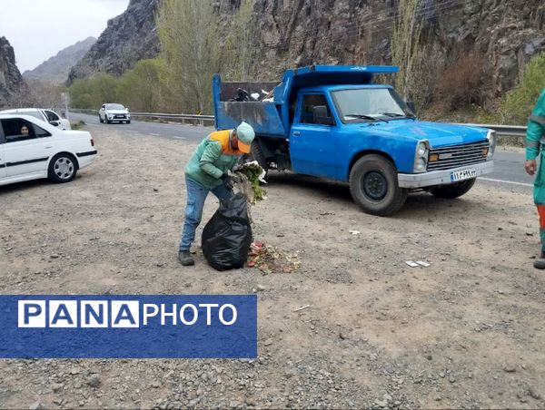 مسیر کلاته‌ شهرستان کاشمر به منظور پاکیزگی بیشتر نظافت شد