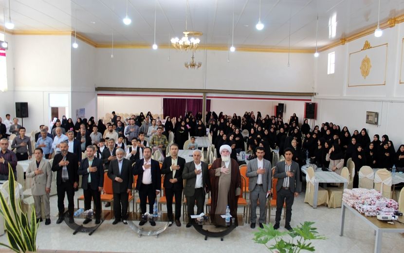 همایش گرامیداشت هفته معلم در شهرستان گرمه