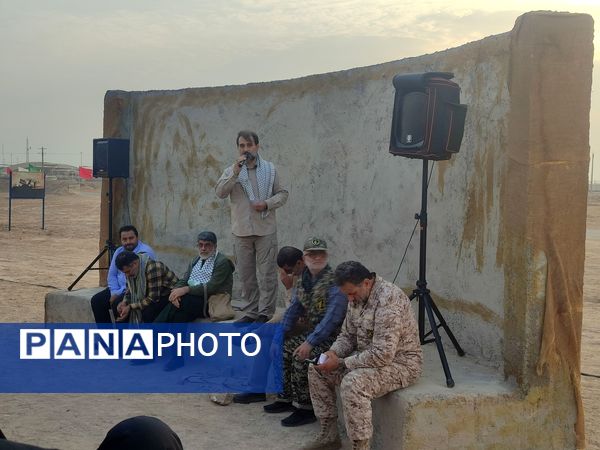 کاروان‌ دانش‌آموزی دختران در راهیان نور یادمان شهدای شلمچه