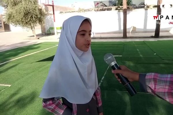 نواختن زنگ پدافند غیر عامل در دبستان پانزده خرداد شهرستان زارچ 