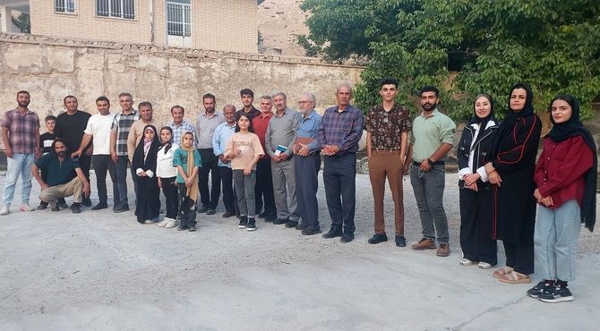 نشست ادبی شاعران و نویسندگان انجمن شعر و ادب ایلیار در روستای کُری