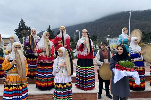 گروه هنری سی گل و احیای آئین های سنتی گیلان