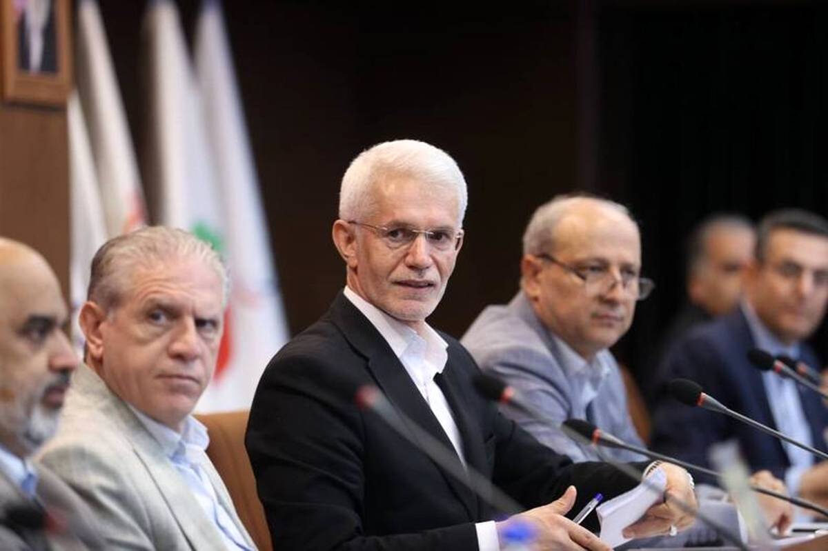 کشتی قایقرانی کشور بر امواج پر تلاطم انتقادهای وزارت ورزش