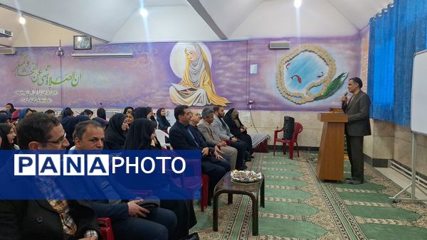 بازدید مدیرکل آموزش و پرورش استان اصفهان از مدرسه حضرت زینب (س) ناحیه ۴ (در طرح نماد)