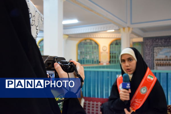 حضور دانش‌آموزان ناحیه یک کرج در نخستین روز اعتکاف دانش‌آموزی