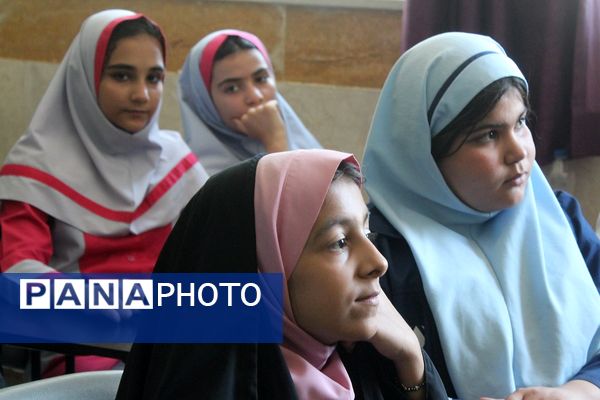 برگزاری مسابقات قرآن‌، عترت ونماز دربهارستان‌دو