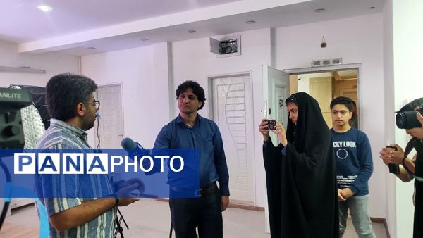 بازدید خبرنگاران و اعضای بسیج رسانه از دفتر «خبرفوری» در مشهد