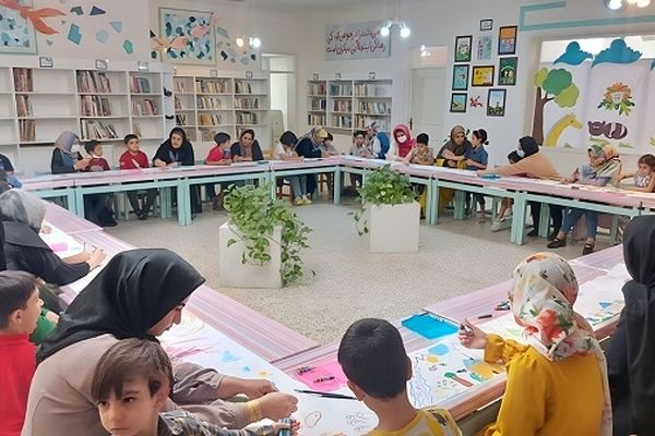 کلاس‌های مادر و کودک فرصتی برای ایجاد پیوند نزدیک بین مادر و فرزند است