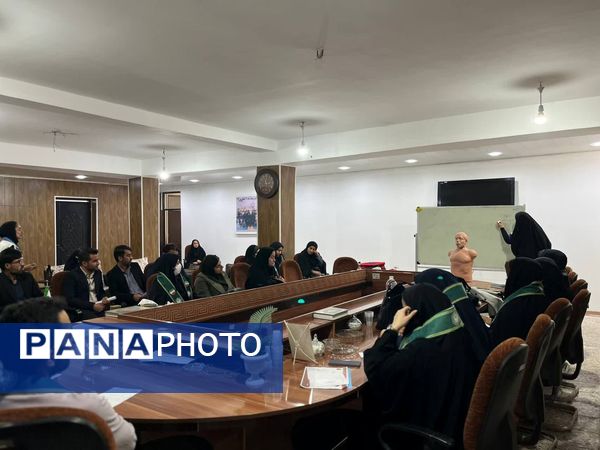 توانمندسازی مربیان پیشتاز با برگزاری دوره «مربیان کاردان» در سعدآباد