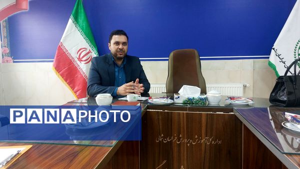 نشست «نقش دانش‌آموزان در دشمن‌شناسی و یهودستیزی» در سازمان دانش‌آموزی استان خراسان شمالی