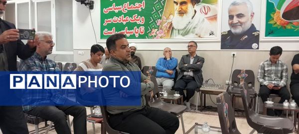نشست تخصصی امام جمعه شهرستان کاشمر با فعالان عرصه رسانه و ارتباطات