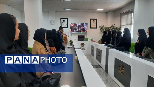 رونمایی از کتاب ریاضیات پیشرفته در کتابخانه مرکزی بجنورد 