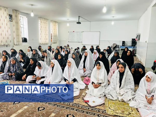 آیین تجلیل از برگزیدگان مسابقات قرآنی، فرهنگی و هنری در خاتم