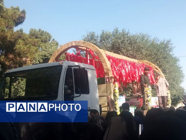 تشییع باشکوه پیکر شهدای مبارزه با اسرائیل در کاشان