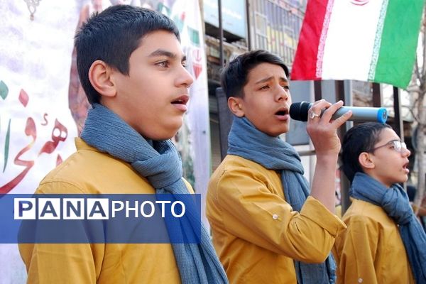 راهپیمایی ۲۲ بهمن در قیامدشت