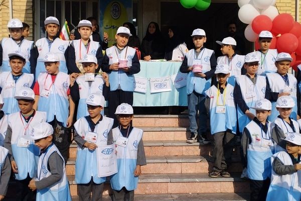 افتتاحیه سفیران سلامت در دبستان ابن‌سینا بهارستان‌دو