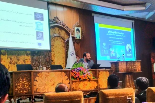 کارگاه سواد رسانه‌ای با محوریت مقابله با اخبار جعلی در تبریز