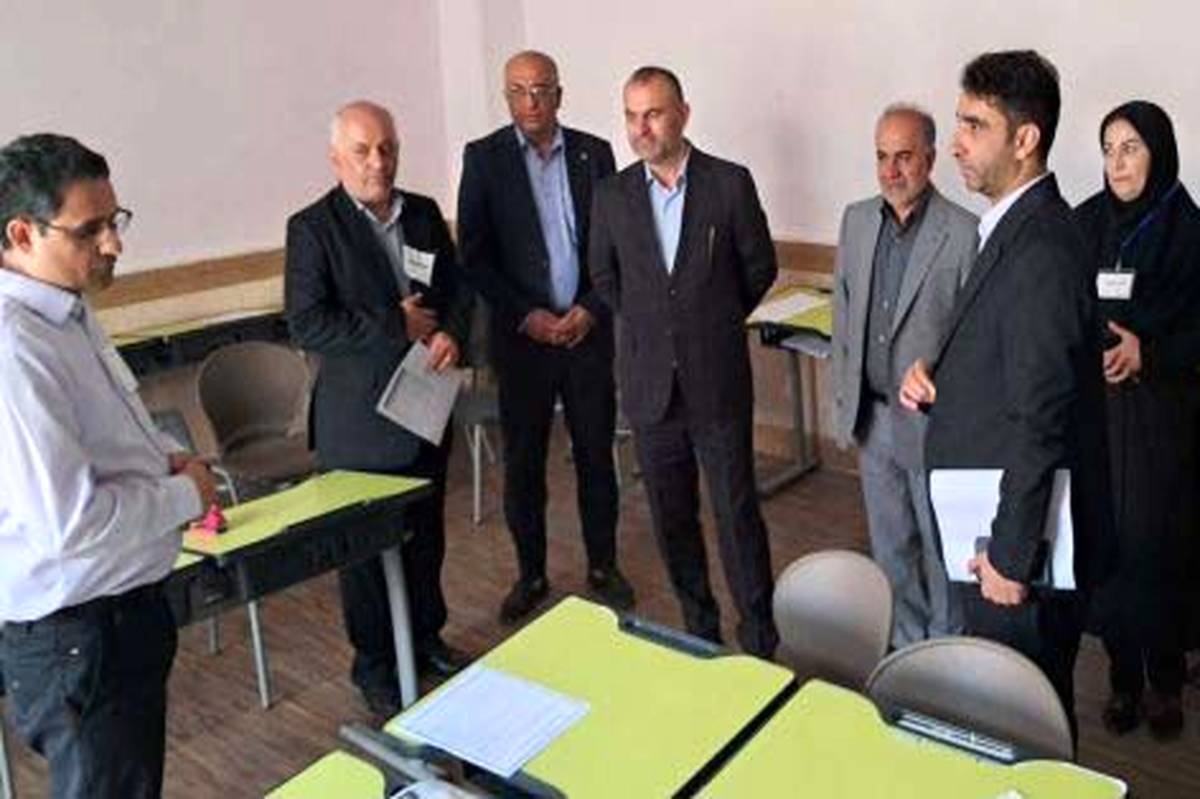 فولادی از فرایند مصاحبه تخصصی داوطلبان استخدامی بازدید کرد