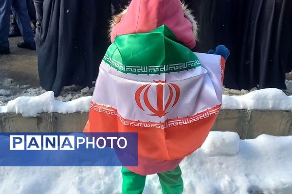 راهپیمایی پرشور ۲۲ بهمن ماه در شهرستان نیشابور