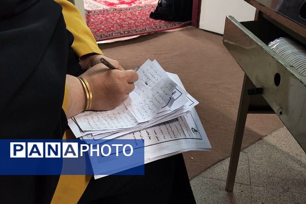 سلسله جلسات گفتمان دینی و مشاوره خانواده در هنرستان موفقیان