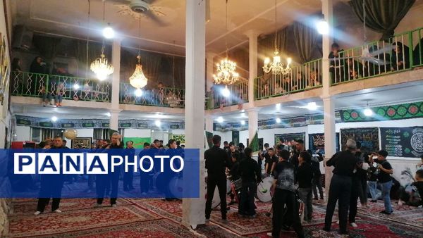 هیئت  زنجیر زنی و عزاداری اباعبدالله الحسین علیه السلام  بار درشب هفتم محرم  