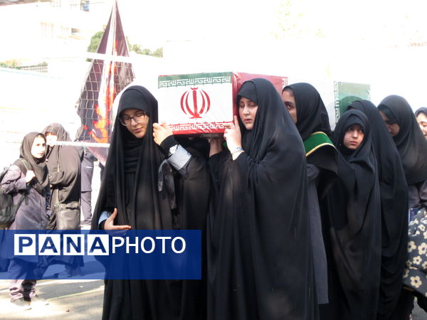 دبیرستان سردار شهید قاسم سلیمانی میزبان شهید گمنام شد