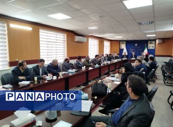 جلسه کیفیت بخشی به امور آموزشی ادارات آموزش و پرورش قطب شهید مدرس