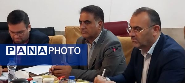 نشست هماهنگی دبیرخانه درس تفکر و سبک زندگی در مازندران 