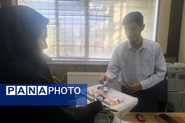 پاسداشت بزرگداشت حافظ شیرازی در اداره آموزش و پرورش ناحیه یک شهرری