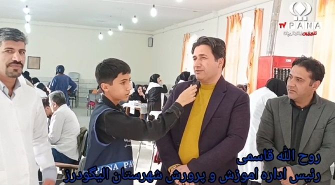 کارگاه مربیگری خلاق و آزمایش‌های علمی برای دبیران و آموزگاران الیگودرز برگزار شد