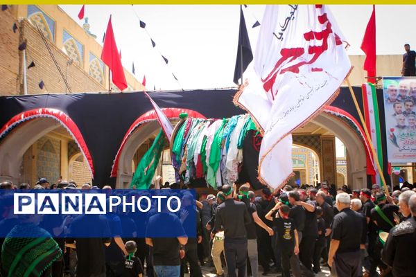 مراسم عاشورای حسینی در مشهد اردهال کاشان