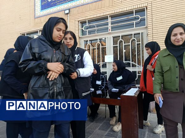  انتخابات شورای دانش‌آموزی در مدارس منطقه رضویه