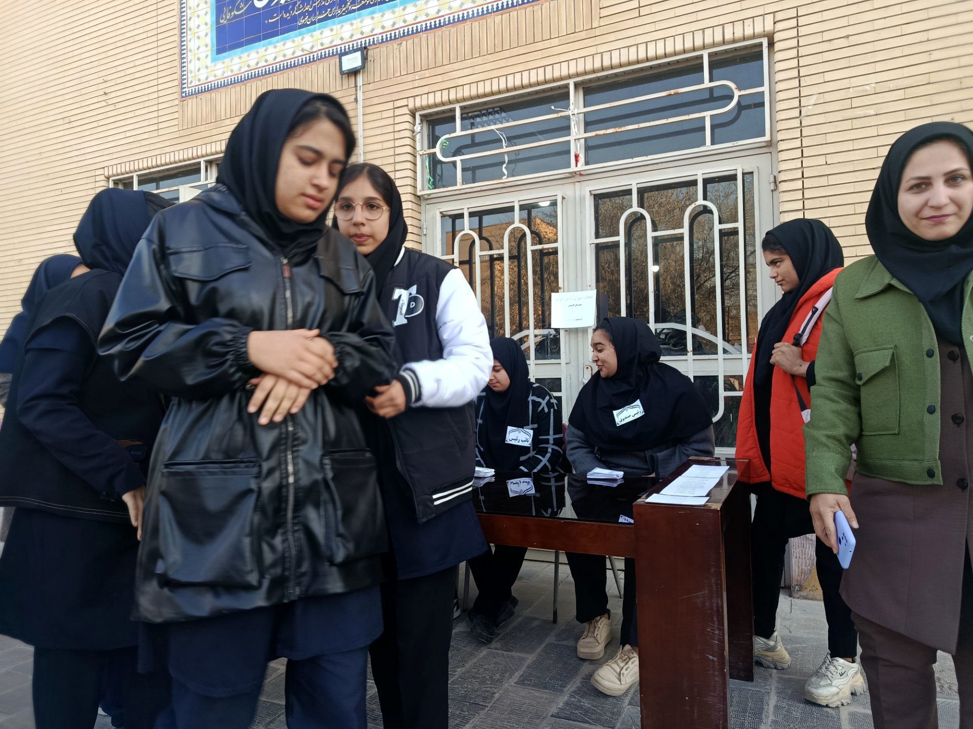  انتخابات شورای دانش‌آموزی در مدارس منطقه رضویه