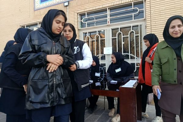  انتخابات شورای دانش‌آموزی در مدارس منطقه رضویه