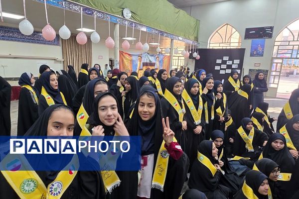 اختتامیه اعتکاف دانش‌آموزی رباط‌کریم با حضور مسئولان