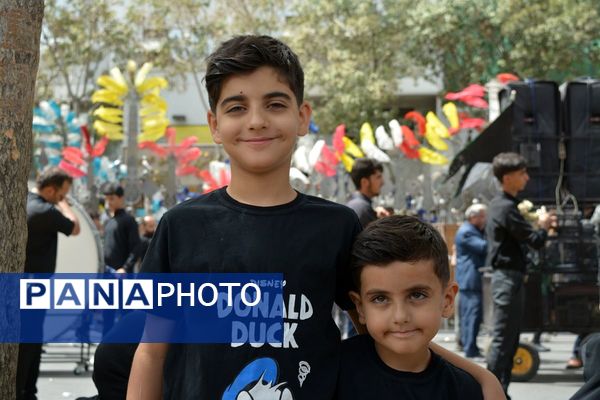  انا علی العهد، ما نسل ظهوریم
