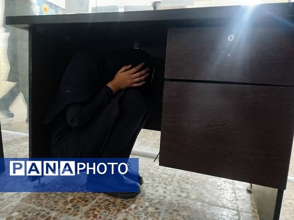 مانور زلزله در دبیرستان مهدی خدابنده