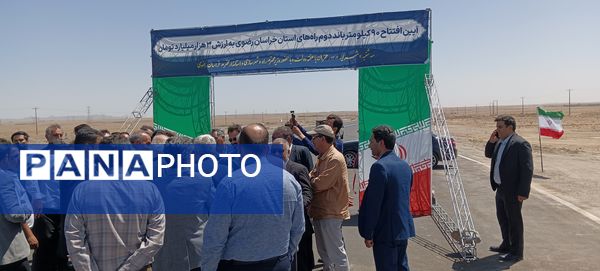 افتتاح ۹۰ کیلومتر پروژه عمرانی در خراسان رضوی توسط وزیر راه و شهرسازی