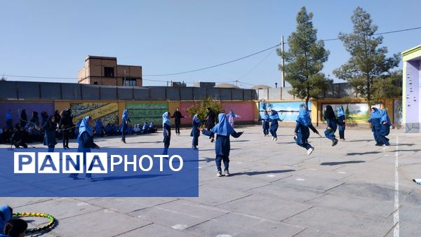 المپیاد ورزشی در مدرسه فرهنگ خلیل آباد 